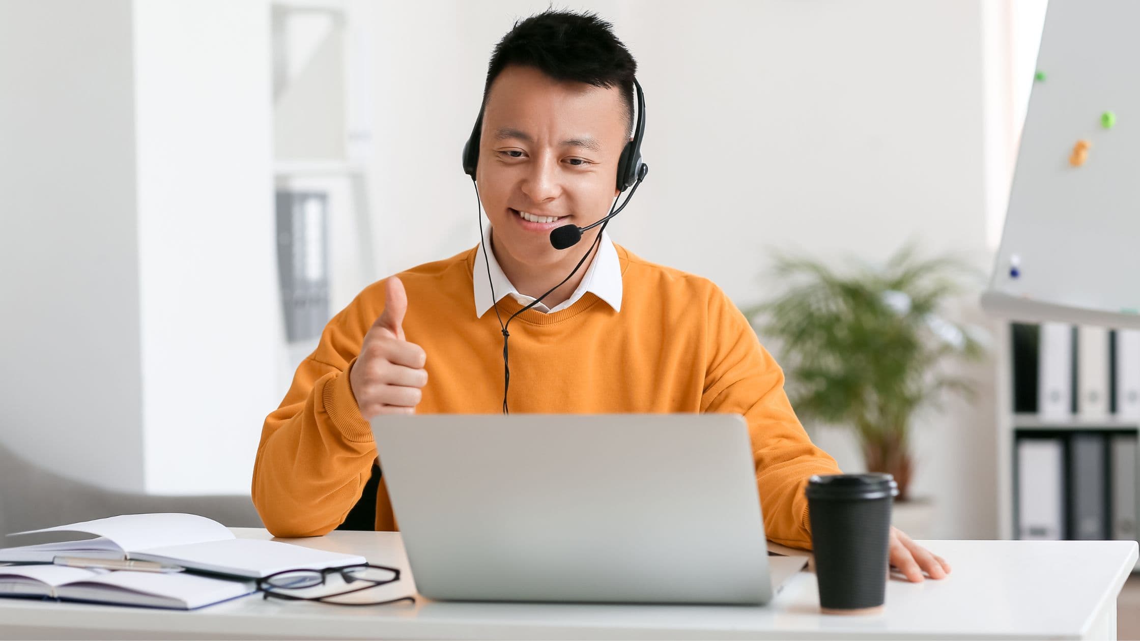 What it Takes to Become an Online Tutor