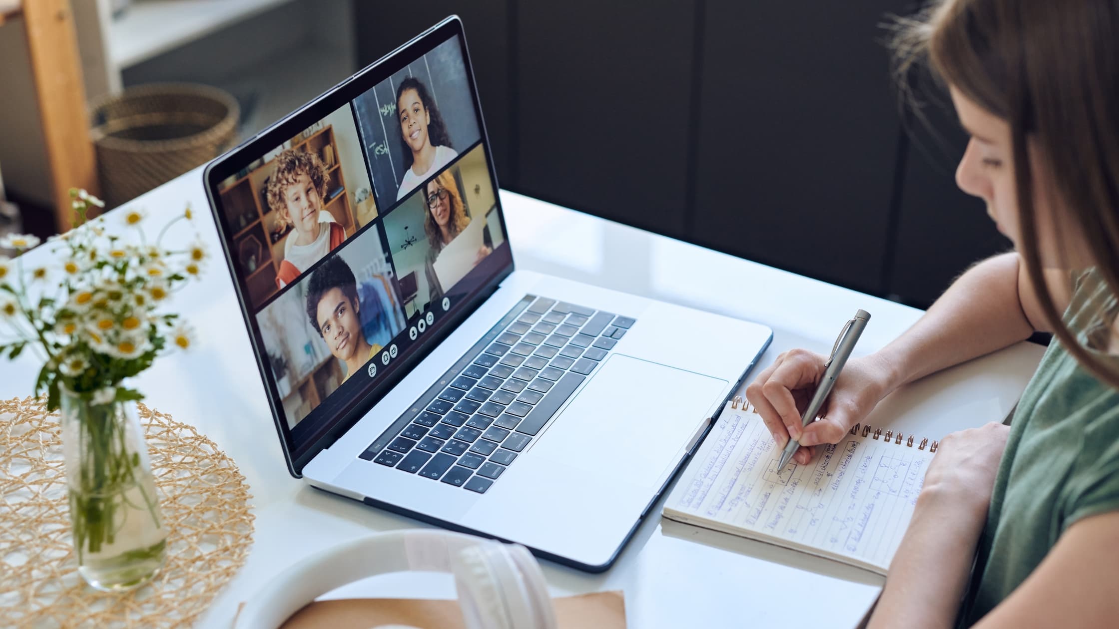 How to Stay Present and Engaged with Your Students Online